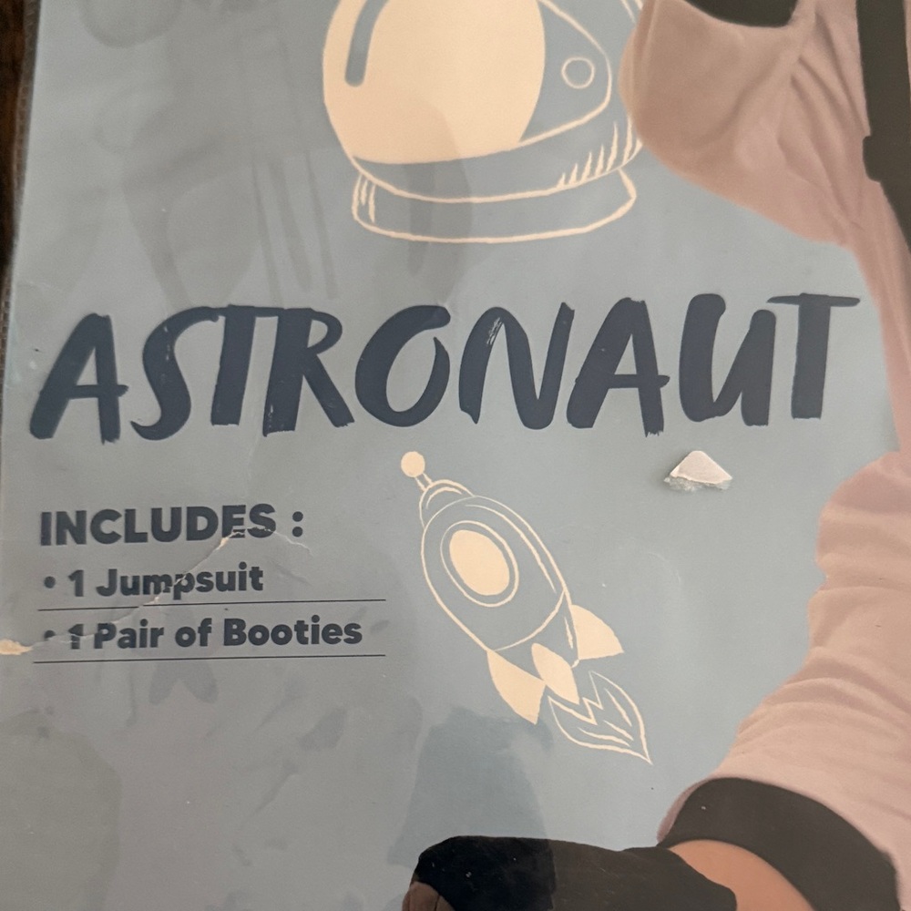 Spooktacular Creations Astronaut Costume for Infants - White and Black (6-12 M) - Picture 3 of 5